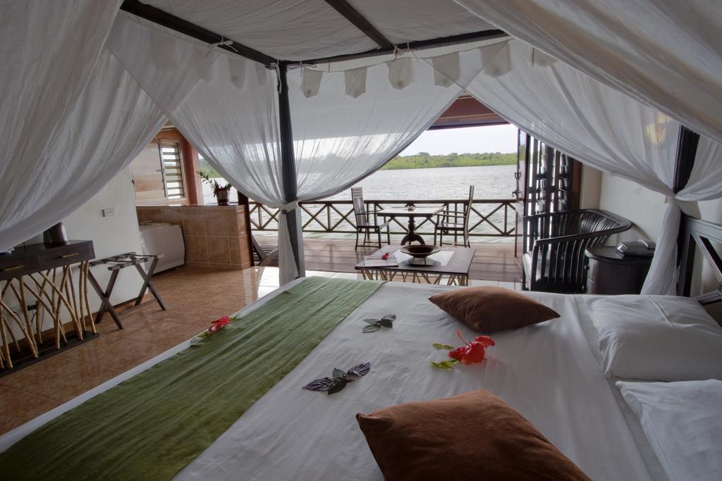 Sunset Bungalows Resort, Vanuatu Port Vila Exterior foto