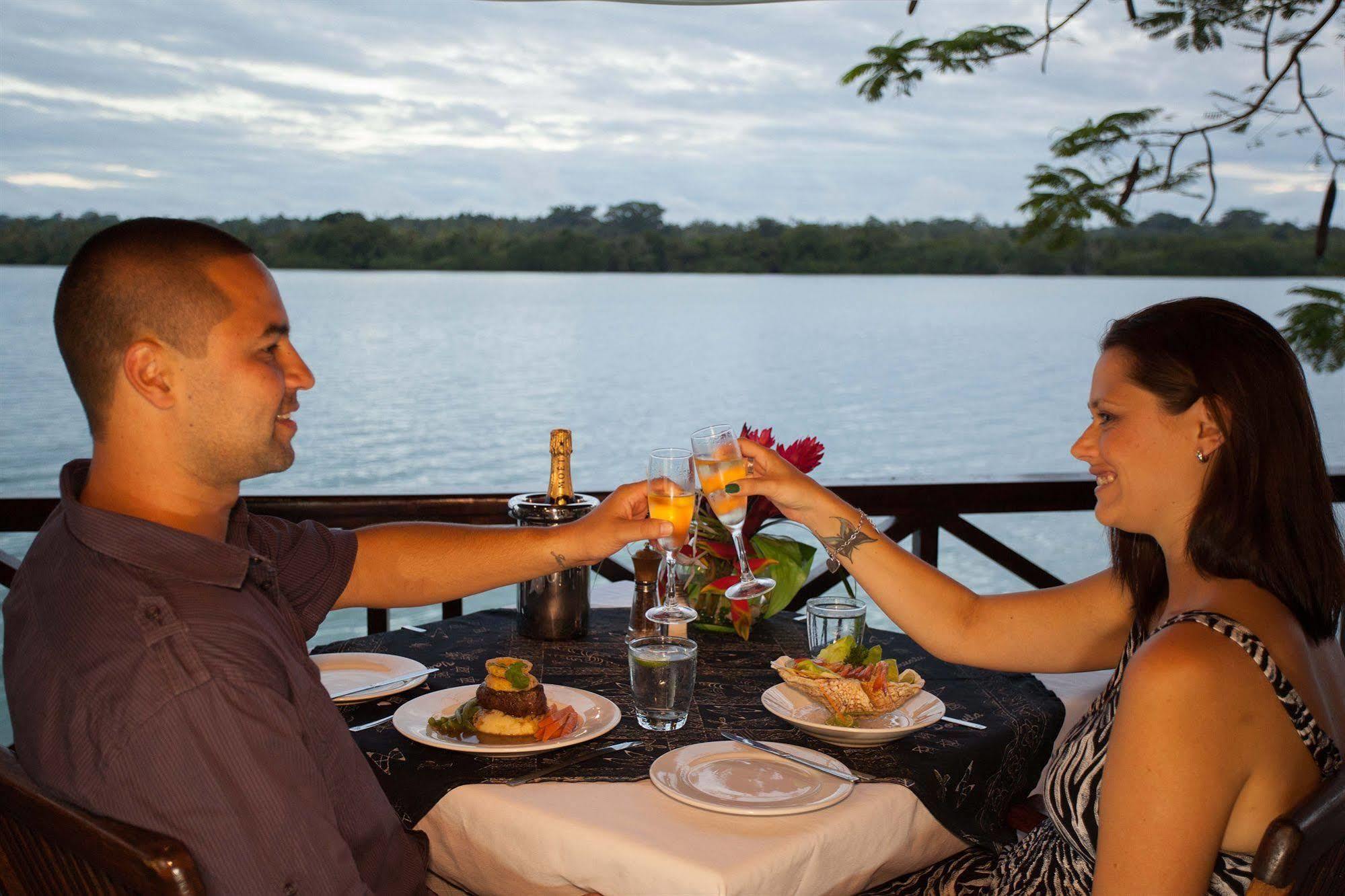 Sunset Bungalows Resort, Vanuatu Port Vila Exterior foto